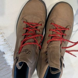 NWT Danner, Women's Pub Garden, Sandy Taupe, Size 9.5